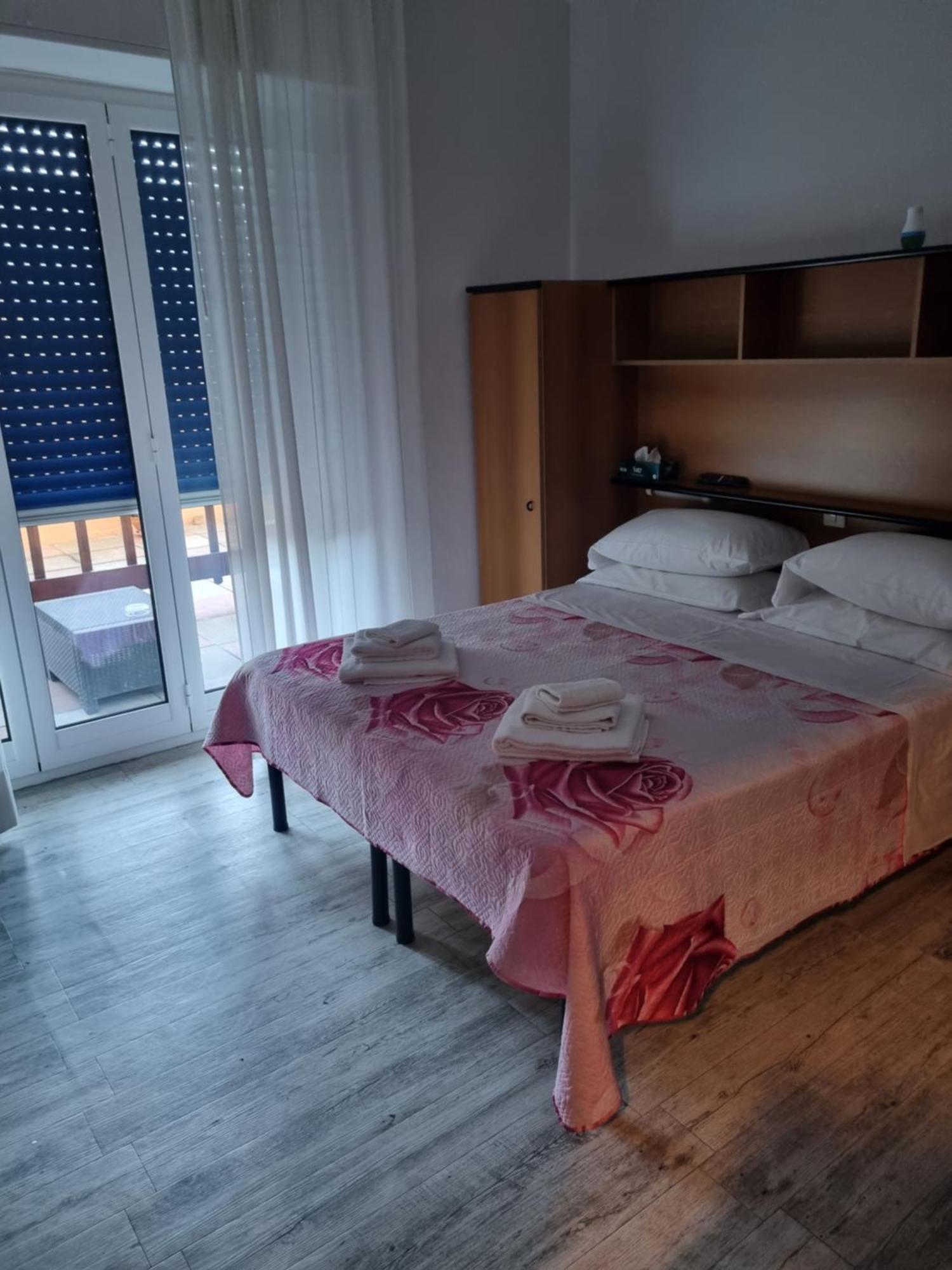 Albergo Stella Di Mare Lavagna Kültér fotó